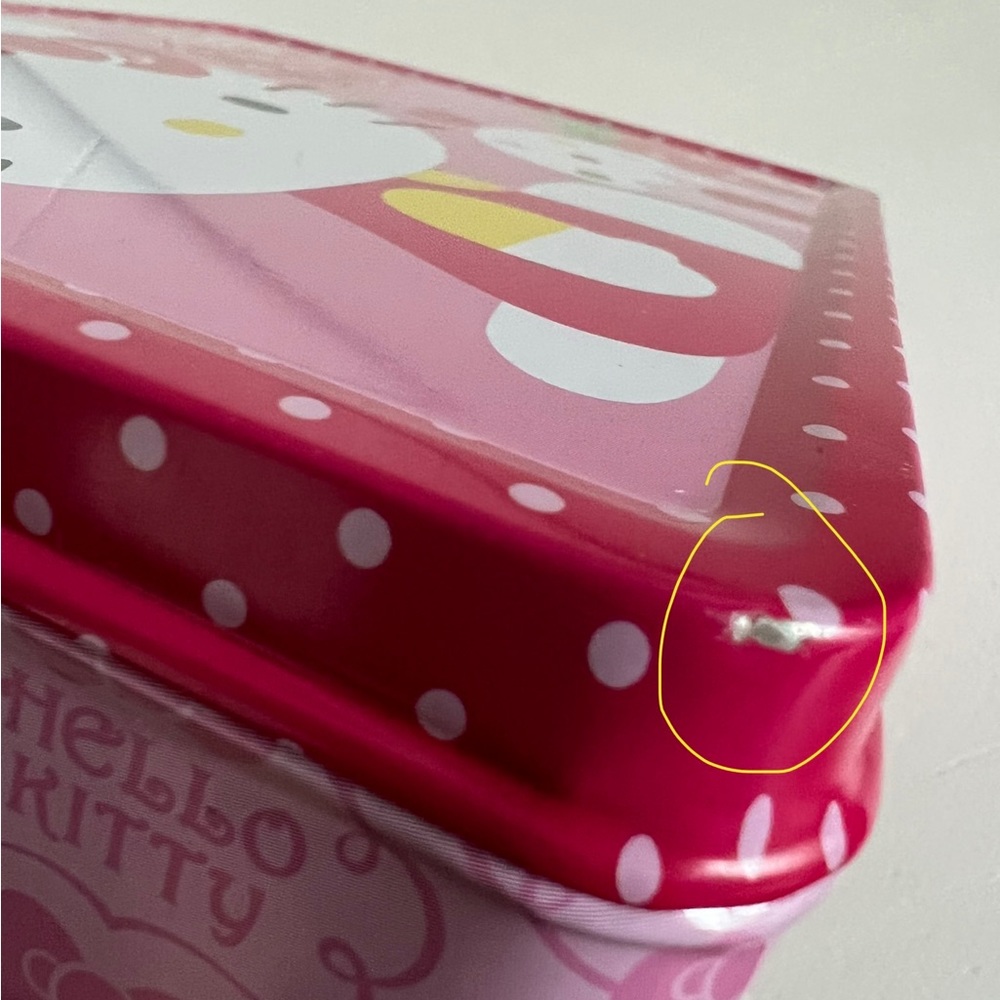 Hello Kitty Metal Lunch Box - Picture 9 of 9